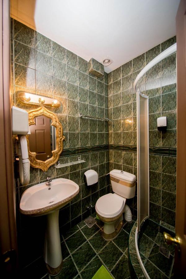 Hotel Darosy Arad Eksteriør billede