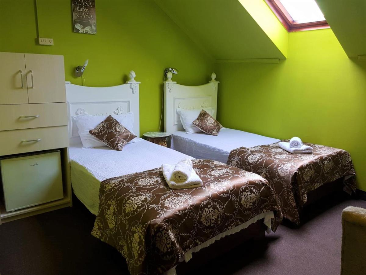 Hotel Darosy Arad Eksteriør billede
